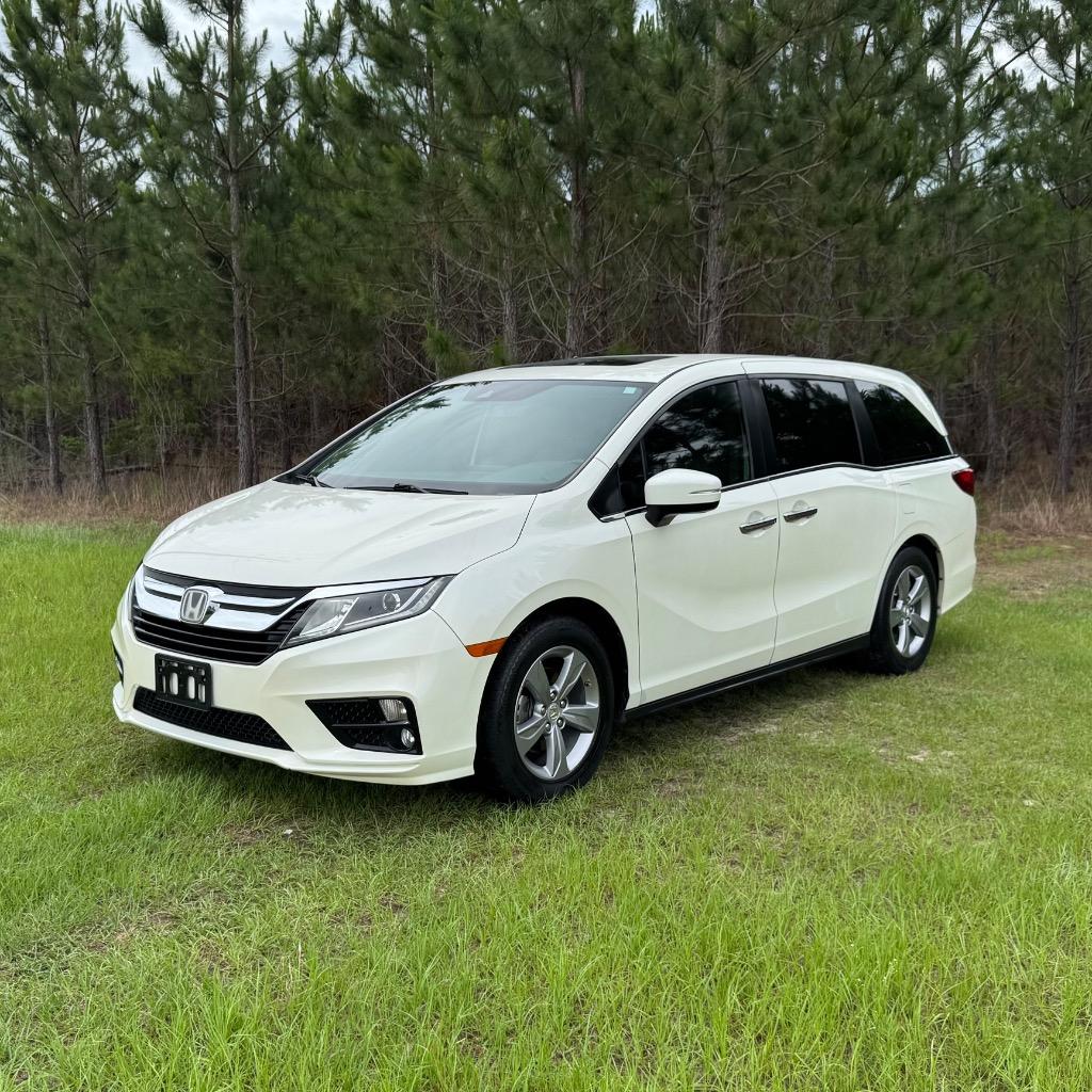 2018 Honda Odyssey EX-L with RES & Navigation's photo